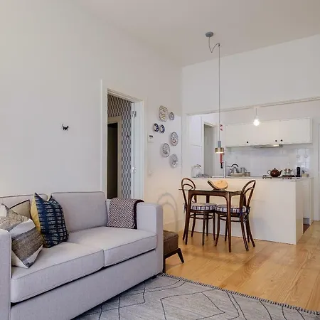 Apartment Boutique Rentals-flores Plaza In Historical Center